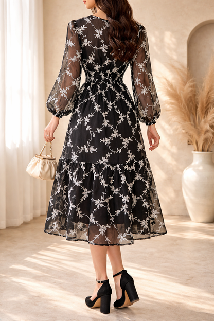 Luna Lace Dress